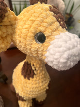 Load image into Gallery viewer, Giraffe Plushie Amigurumi