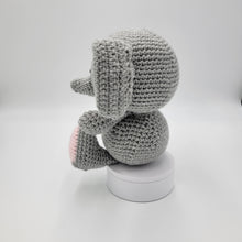 Load image into Gallery viewer, Crochet Elephant Gift
