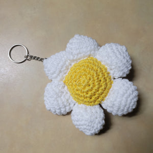 Crochet Daisy Flower Keychains