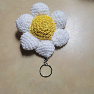 Crochet Daisy Flower Keychains