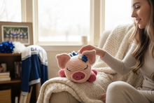 Load image into Gallery viewer, Daisy Mae
