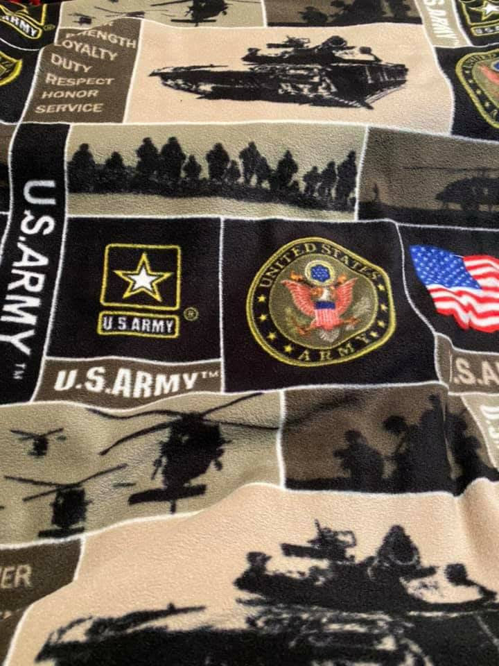 Army Strong No-Sew Blanket